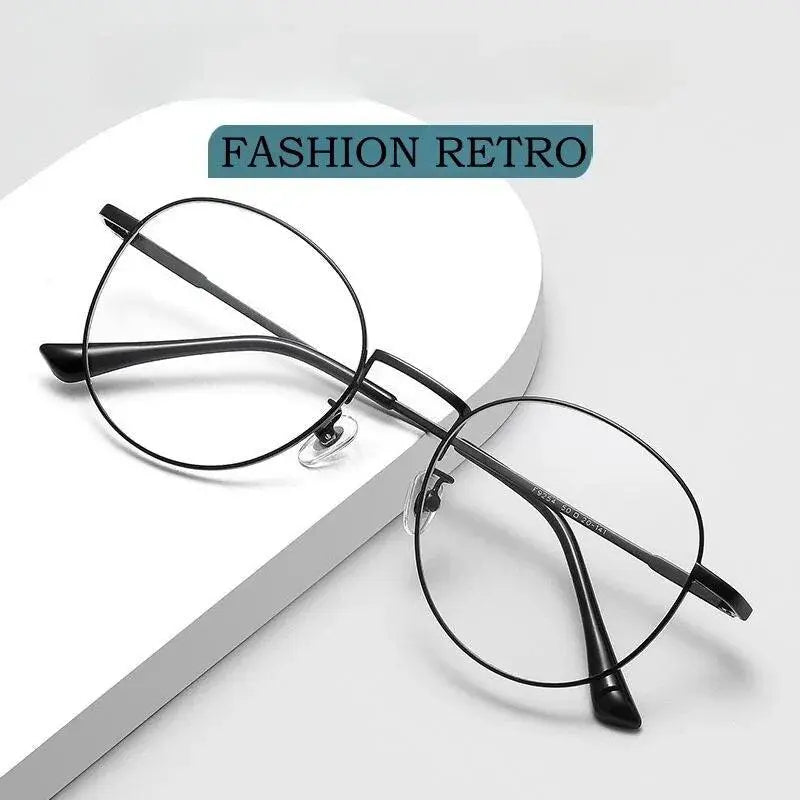 Men's Round Full Rim Titanium Prescription Glasses 9254 — view 4 | Rx Spectacle