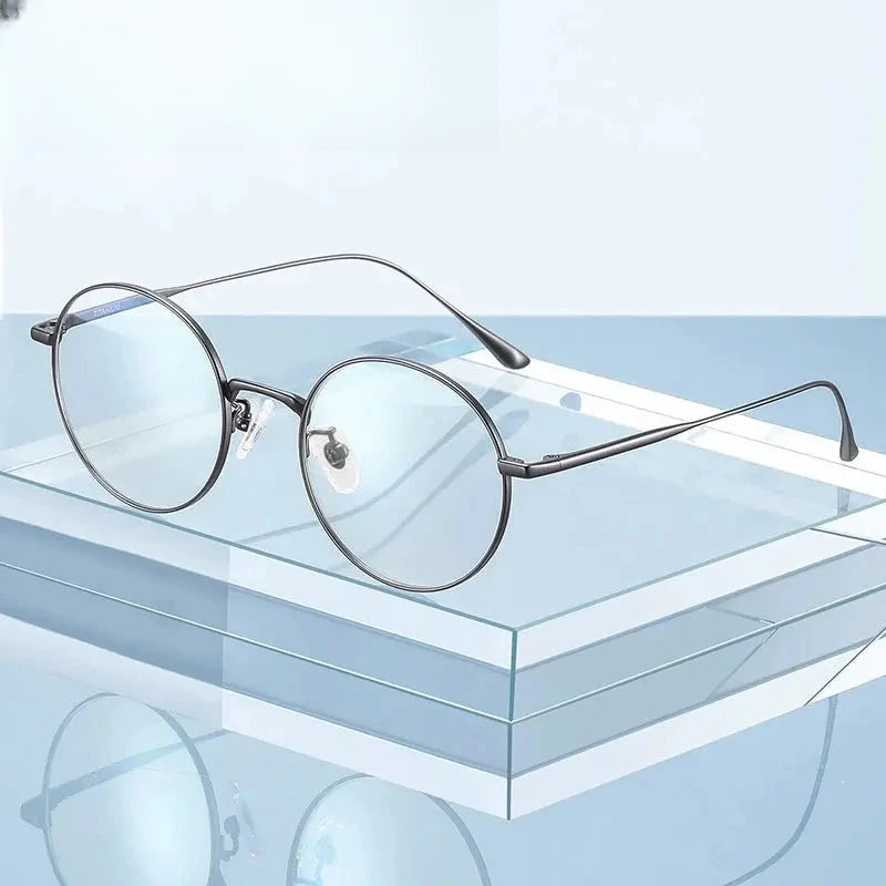 Women's Round Full Rim Titanium Prescription Glasses 913677 — view 1 | Rx Spectacle