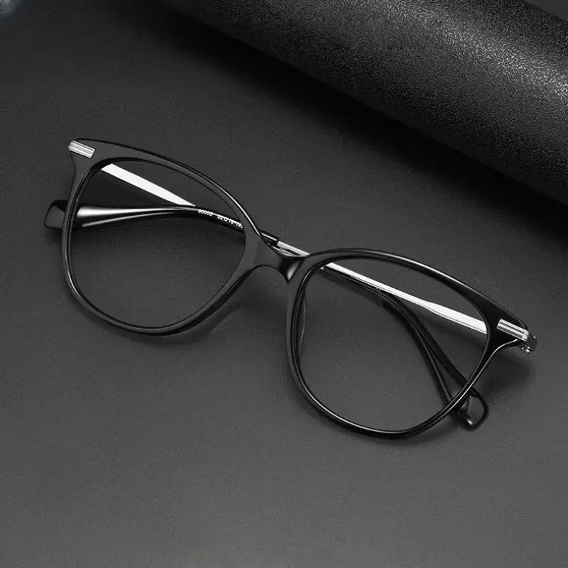 Women's Cat Eye Full Rim Titanium Prescription Glasses 790005 — view 1 | Rx Spectacle