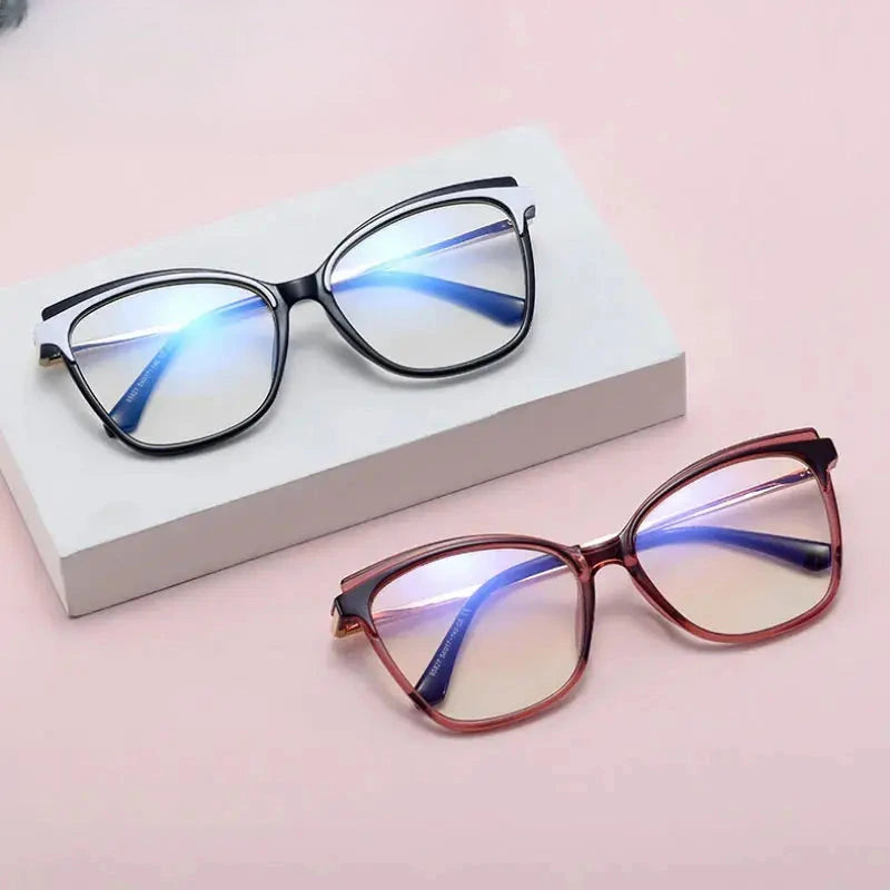 Women's Cat Eye Full Rim Alloy Prescription Glasses 95827 — view 1 | Rx Spectacle