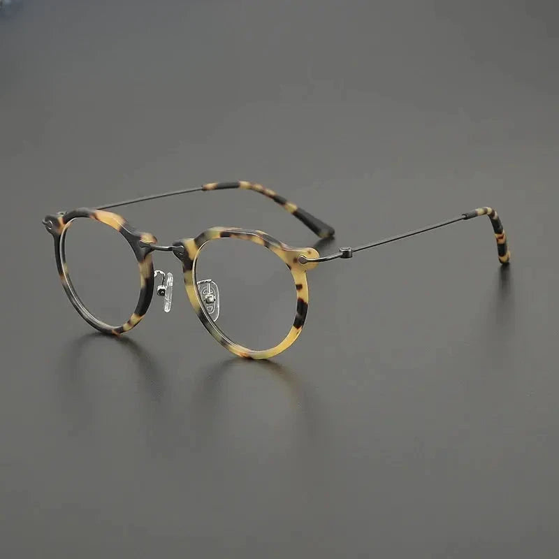 Unisex Square Full Rim Titanium Prescription Glasses G85905 — view 5 | Rx Spectacle