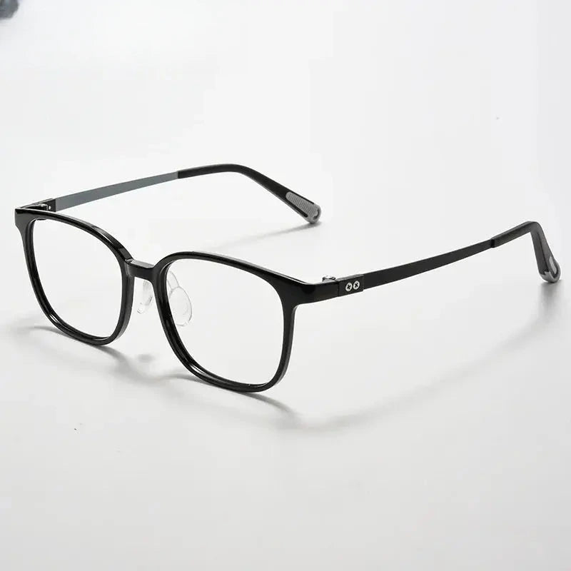 Unisex Square Full Rim Titanium Prescription Glasses 699905 — view 3 | Rx Spectacle