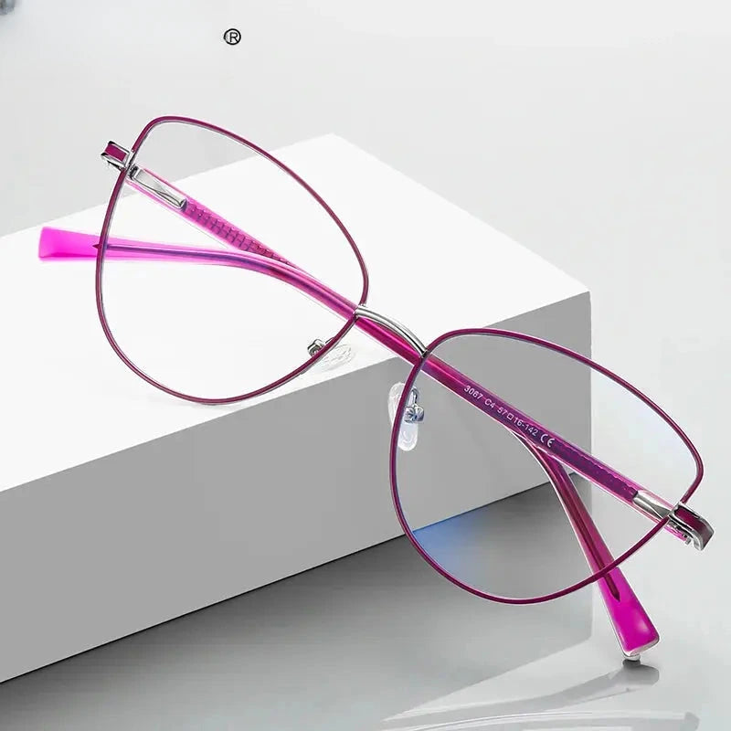 Women's Cat Eye Full Rim Alloy Reading Glasses 3067 — view 1 | Rx Spectacle