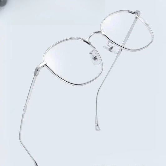 Unisex Square Full Rim Titanium Prescription Glasses 686247 — view 1 | Rx Spectacle