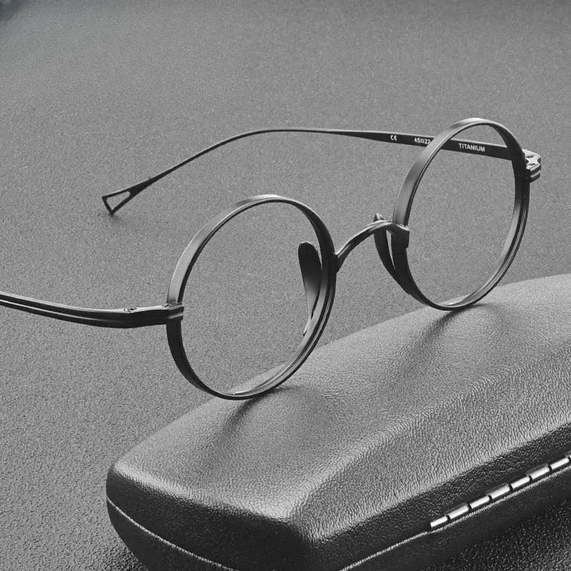 Unisex Round Full Rim Titanium Prescription Glasses Gxyj02 — view 1 | Rx Spectacle