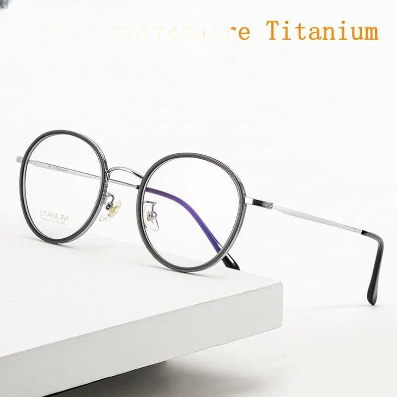 Unisex Round Full Rim Titanium Prescription Glasses T6053 — view 1 | Rx Spectacle