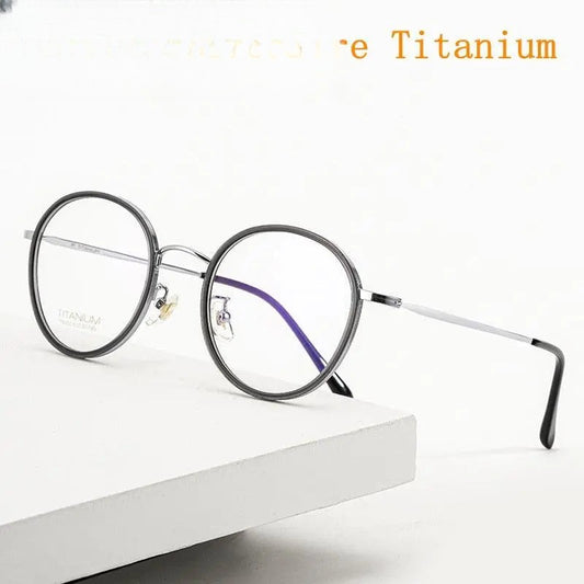 Unisex Round Full Rim Titanium Prescription Glasses T6053 — view 1 | Rx Spectacle