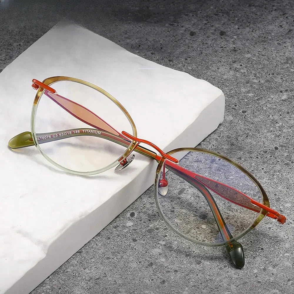 Unisex Oval Full Rim Titanium Prescription Glasses 316076 — view 1 | Rx Spectacle
