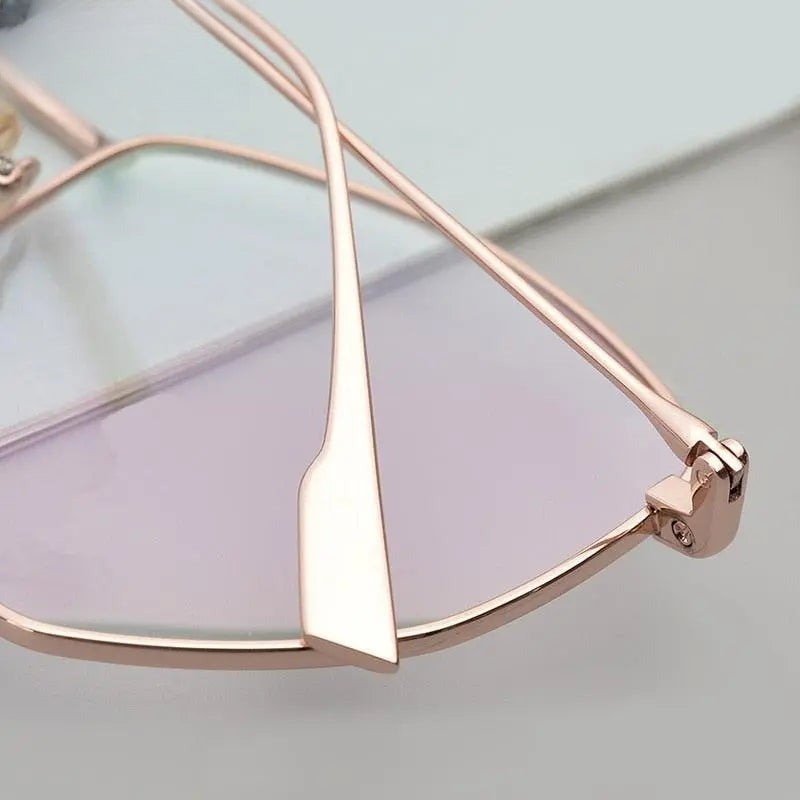 Women's Irregular Full Rim Titanium Prescription Glasses 8302 — view 9 | Rx Spectacle