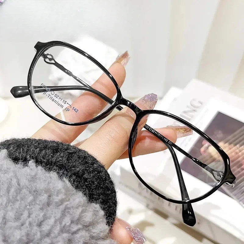 Women's Cat Eye Full Rim Alloy Prescription Glasses F123x — view 1 | Rx Spectacle