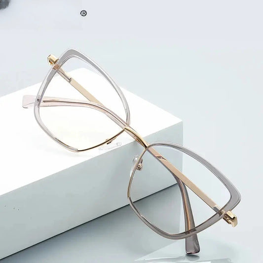 Women's Butterfly Full Rim TR90 Reading Glasses 31524 — view 1 | Rx Spectacle