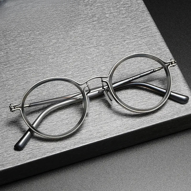Unisex Round Full Rim Titanium Prescription Glasses 395862 — view 1 | Rx Spectacle