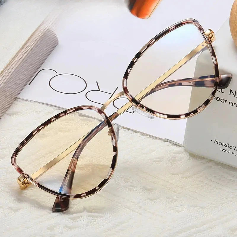 Women's Cat Eye Full Rim TR90 Prescription Glasses 95825 — view 1 | Rx Spectacle