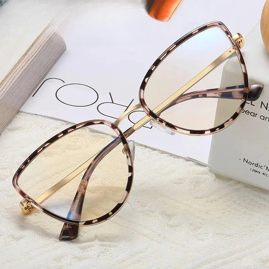 Women's Cat Eye Full Rim TR90 Prescription Glasses 95825 — view 1 | Rx Spectacle