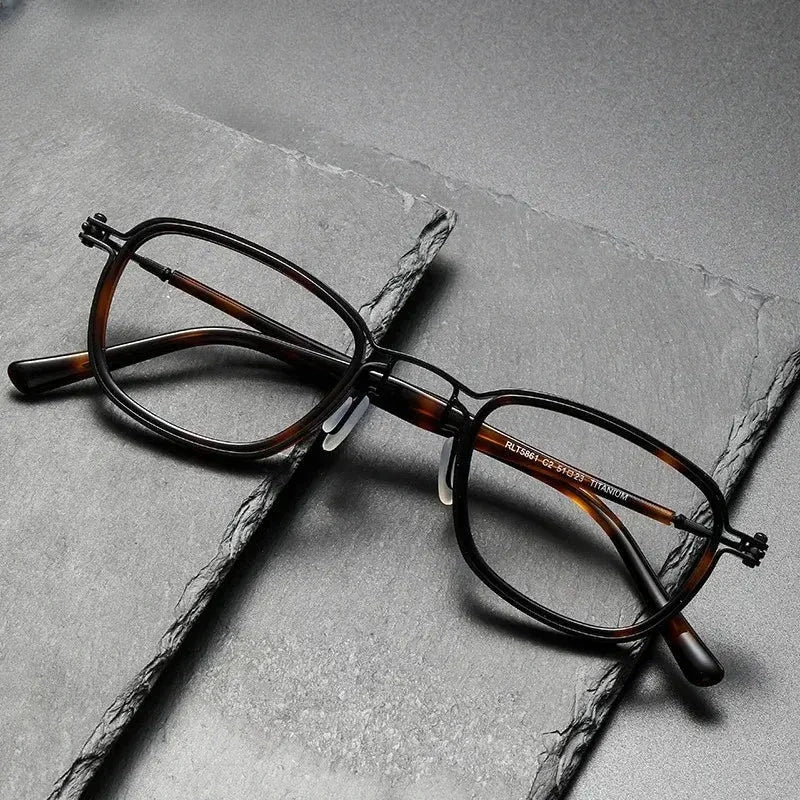 Unisex Square Full Rim Titanium Oversized Prescription Glasses 395861 — view 1 | Rx Spectacle