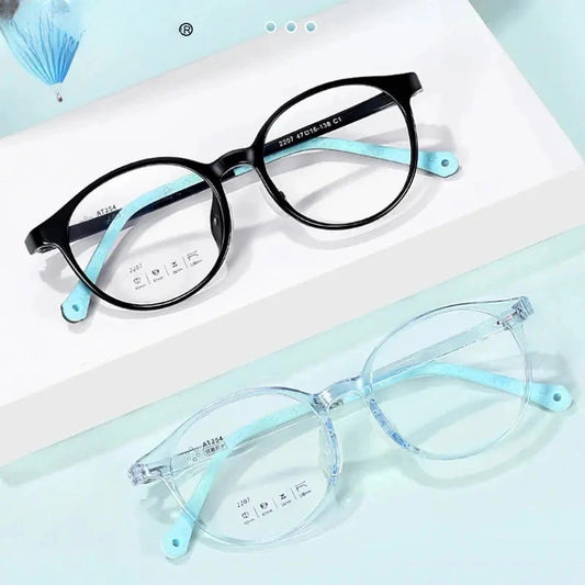 Unisex Round Full Rim Titanium Prescription Glasses 42207 — view 1 | Rx Spectacle