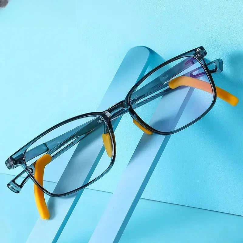 Unisex Square Full Rim Titanium Prescription Glasses 5109 — view 3 | Rx Spectacle
